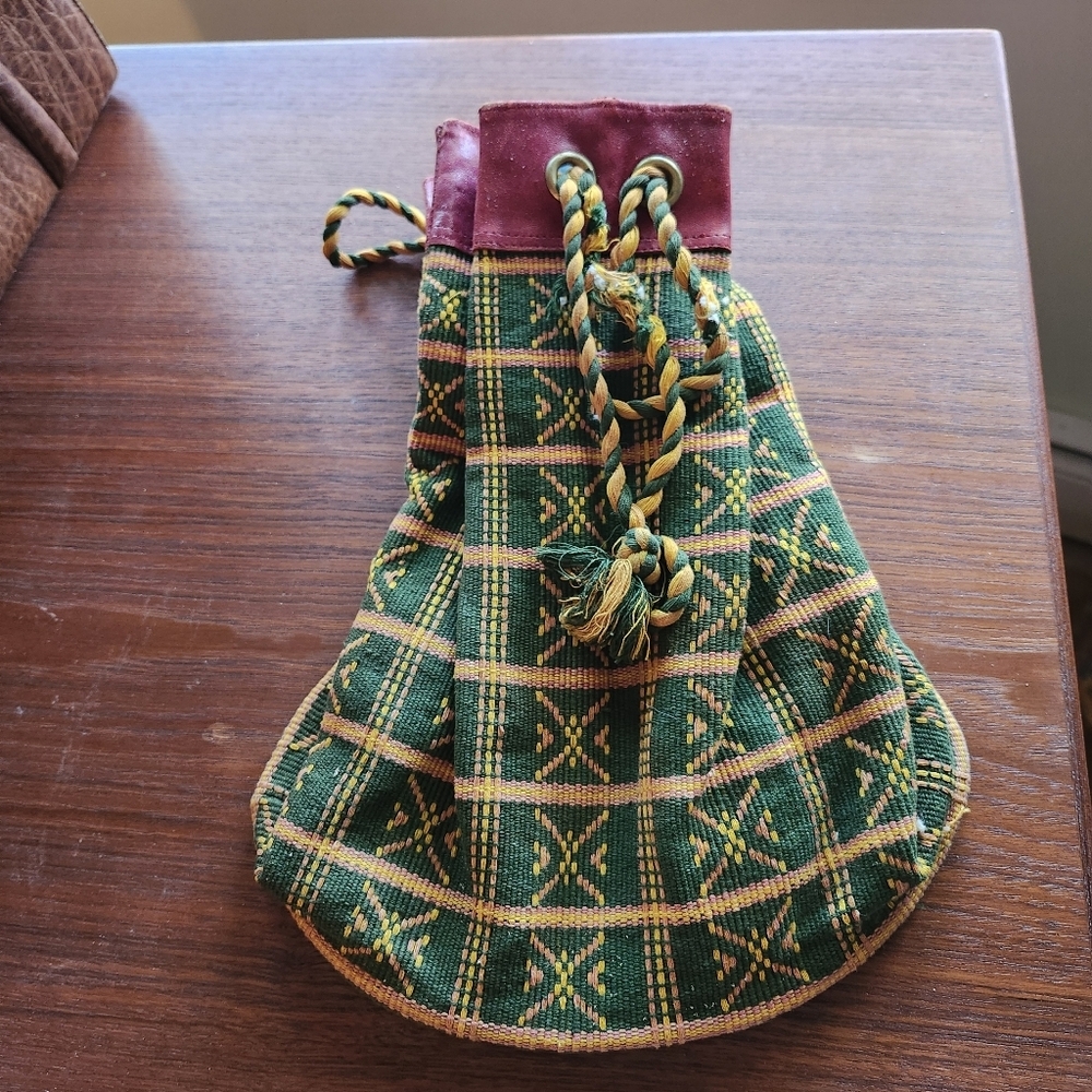 Green and Gold Patterned Drawstring Bag